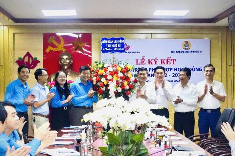 Nghệ An: Sở GD&ĐT và LĐLĐ tỉnh ký kết phối hợp hoạt động