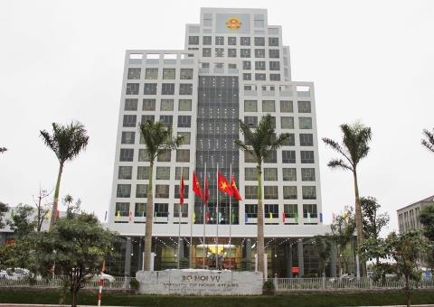 Không giảm biên chế viên chức giáo dục, y tế tại đơn vị không sắp xếp tổ chức bộ máy