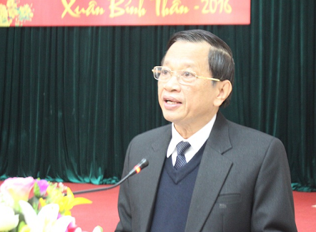 Ông Nguyễn Quốc Lập, Bí thư Huyện ủy Hương Sơn phát biểu tại buổi gặp gỡ báo chí đầu xuân Bính Thân tại huyện nhà. Ảnh: VĂN MẠNH